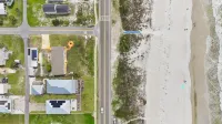 Gulf View Balcony and Cozy Living Area - Charming Beach House Escape Hotels in Port St. Joe