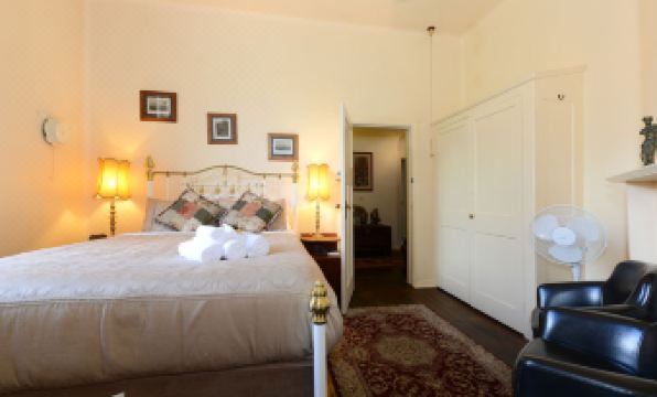 Edinburgh Gallery Bed & Breakfast