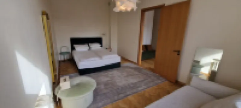 Tyzen39&38 Luxury Apartment