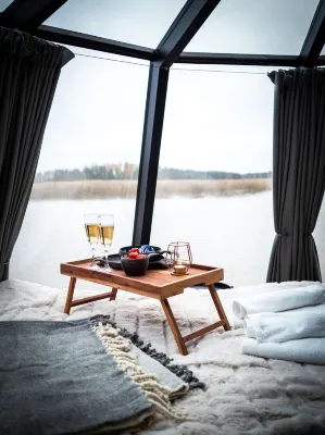Aurora Igloo Porvoo Hotels in Порвоо