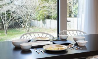 Hakone Ashinoko Lakeside Resort