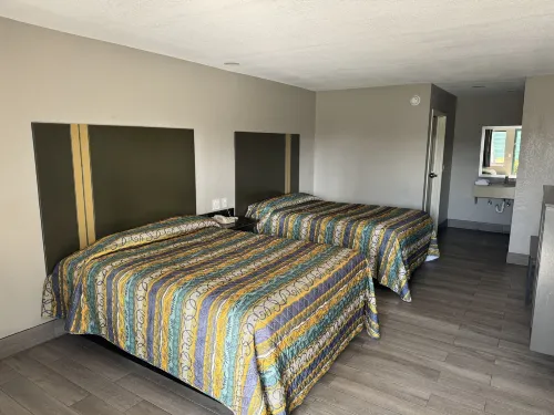 Nola Inn & Suites - parcheggio