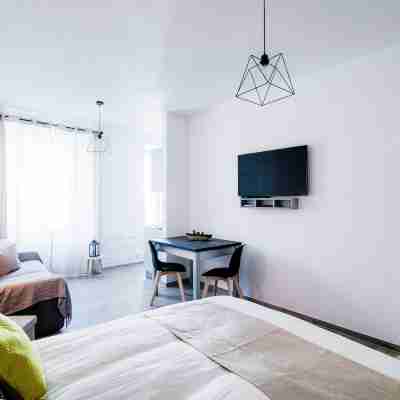 S&O Apartment - by Myhomeincomo Rooms