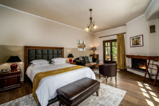 基阿曼德斯酒店