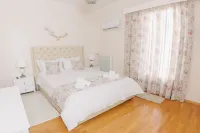 บ้านที่ดีที่สุด พซิลา อโลเนีย สแควร์ หรูหรา ปาตรา - สัตว์เลี้ยง