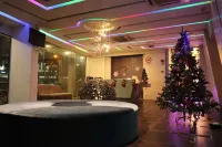 Summer Oscar Boutique Hotel - 2-Star