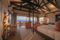 Zulu Rock Lodge - Babanango Game Reserve Hotels in Zululand DC