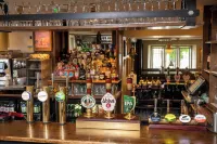 Cross Hands Hotel by Greene King Inns - Bars