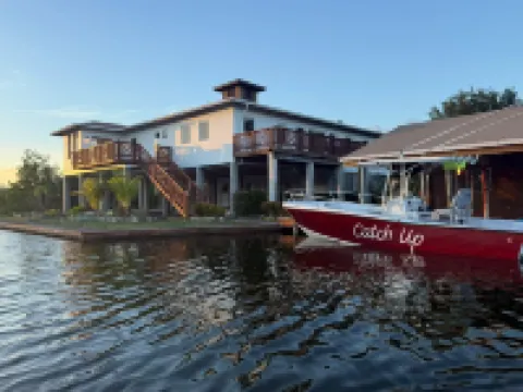 Coco View Canal Lot 18 Private Home 3 Bedroom Home Hotels in First Bight