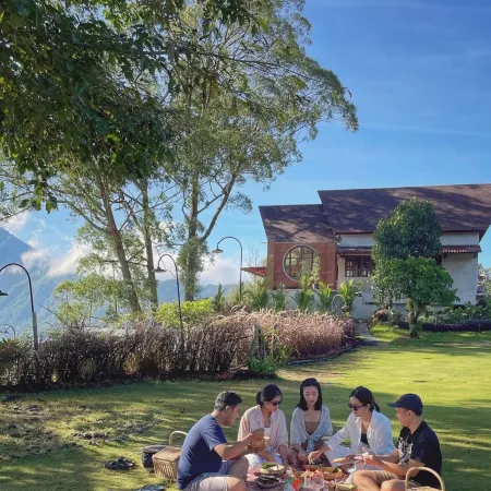 Alam Caldera Camp & Resto