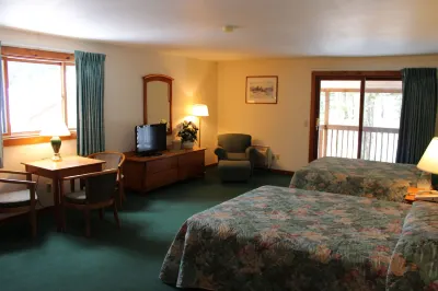 Nootka Lodge