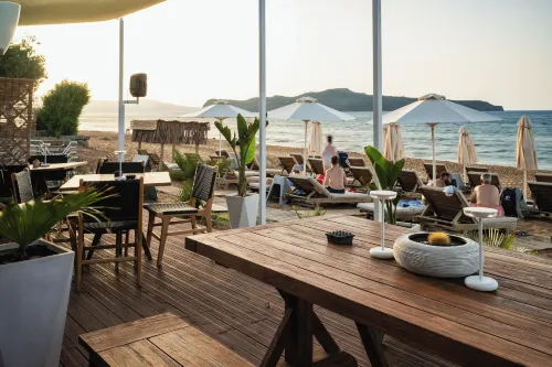 Esperides Beach Hotel Apartments - 4-Star