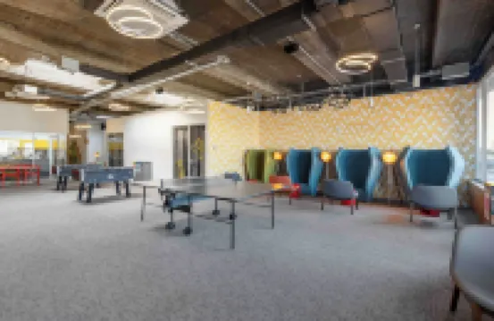 ไอบิส สไตล์ ลูบลิยานา เดอะ ฟัซซี่ ล็อก