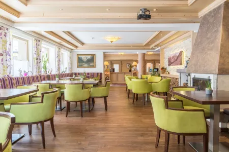 Hotel Römerhof Отели в г. Фуш-ан-дер-Гросглоккнерштрасе