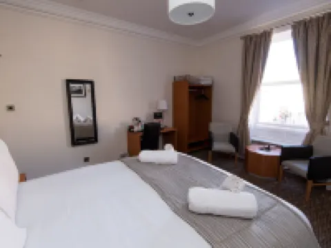 ウェリントン ブレコンのホテル