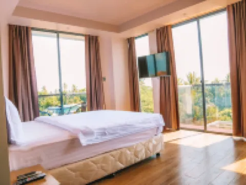 Ari Grand Hotel & Spa Hotels in Dhangethi