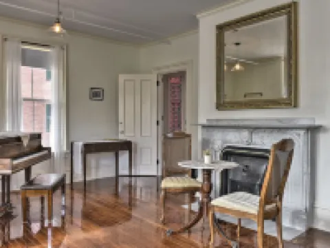 The Burrell House Hotels in Keene