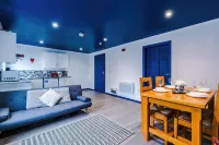 Empire Fleetwood Apartments - Windsor Terrace Hotels in Fleetwood