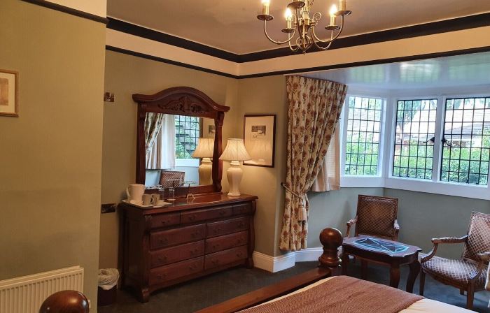 The Radnorshire Arms Hotel