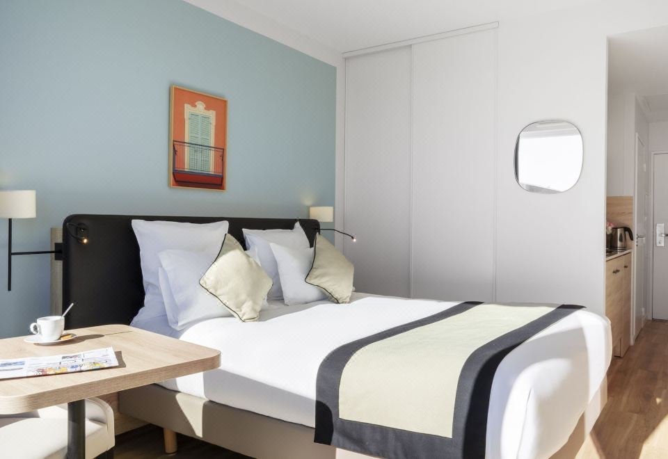 레지드홈 니스 아에로포트