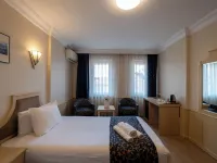 Berr Hotel Hotels near Fethiye Mosque