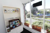 West Point Hotel Bed and Breakfast Hotel di Penrhyn Bay