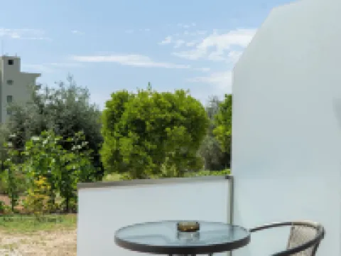 Koks’ Guesthouse Hotels in Himare