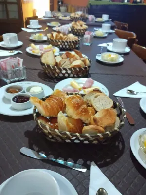 Hosteria Villa del Lago Hotels in 