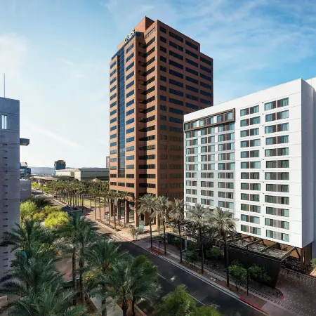 AC Hotel Phoenix Downtown
