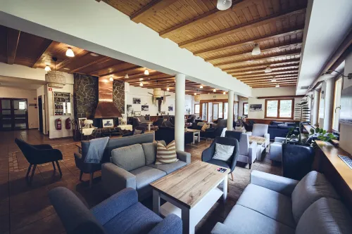 Pohorje Village Wellbeing Resort - Forest Hotel Videc - Pools