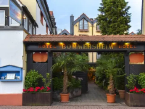 Hotel Bommersheim エッシュボルンのホテル