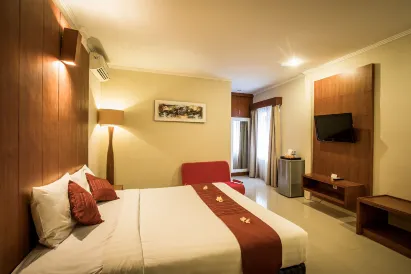 Svarna Hotel