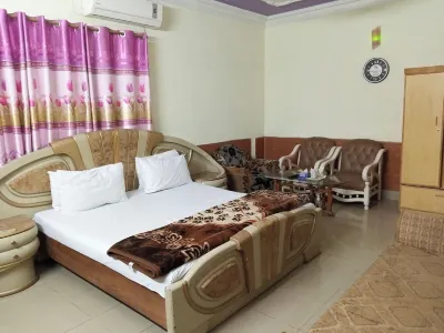 Hotel Paradise Inn Hotels near JOONI SUPER STORE WAPDA TOWN PHASE 2 MULTAN