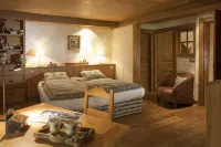 Chalet-Hôtel les Fermes de Pierre & Anna Hotels in Le Petit-Bornand-les-Glieres