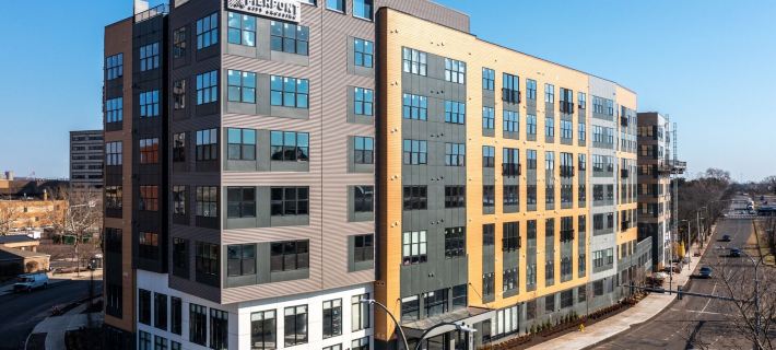Luxury Apartments by Hyatus at Pierpont Hotels in New Haven