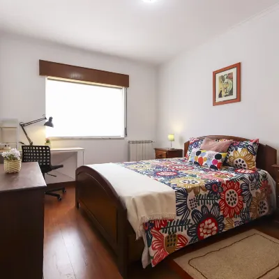 Charming Guesthouse - Sónias Houses Các khách sạn gần Trung tâm thương mại Colombo