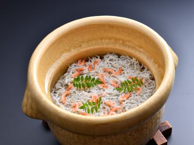 料理 湯の花温泉　京YUNOHANA RESORT 翠泉の写真