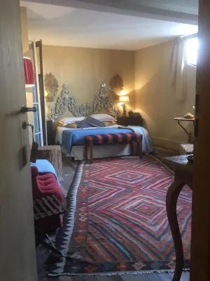La Maison Rousseau Chambre d'hôtes - Airport Shuttle