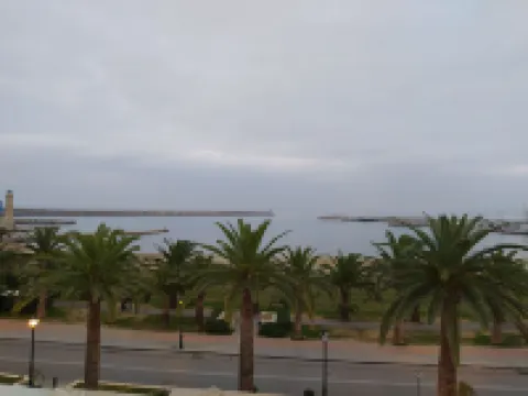 海濱老城酒店 雷西姆農酒店