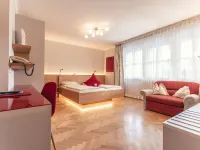 هوتل روسنفيلا Hotels near آيغن