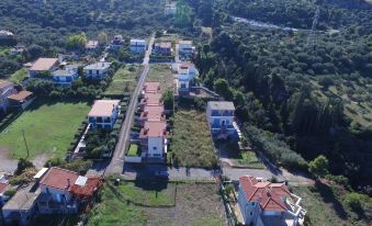 Stavento - Villas Trapeza & Voura