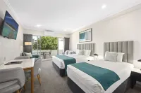 Palm Court Motor Inn Hotels in Port Macquarie