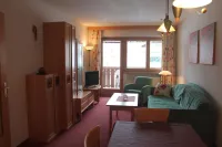 Ferienwohnungen am Dorfplatz Hotels in Wald im Pinzgau