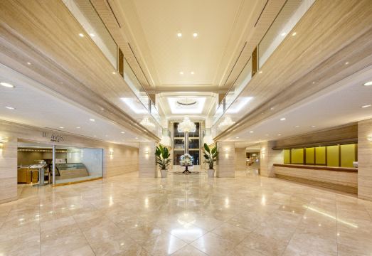 쿠레 한큐 호텔 내부