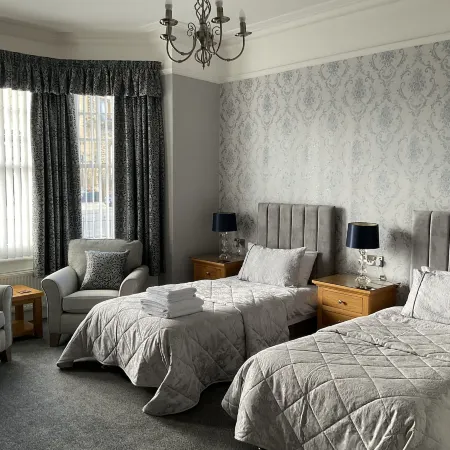 Glenora Guest House