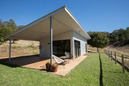 Deshons Country Retreat Отели в г. Кингарой