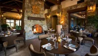 Juniper Preserve Hotels in Deschutes County