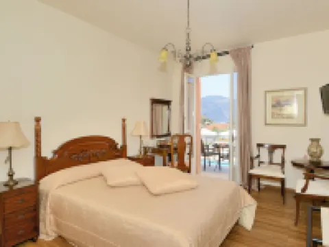 コリーナ ギャラリー ホテル イタキ島のホテル