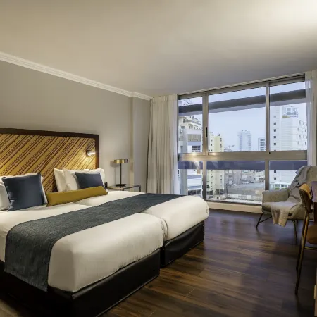 The Seasons Hotel -Studio & Suite