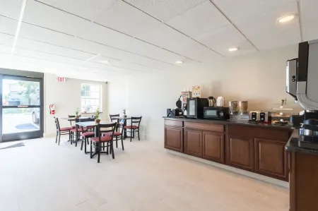 Econo Lodge Harrisburg - Southwest of Hershey Area Отели рядом с достопримечательностью «Парк Клаун»